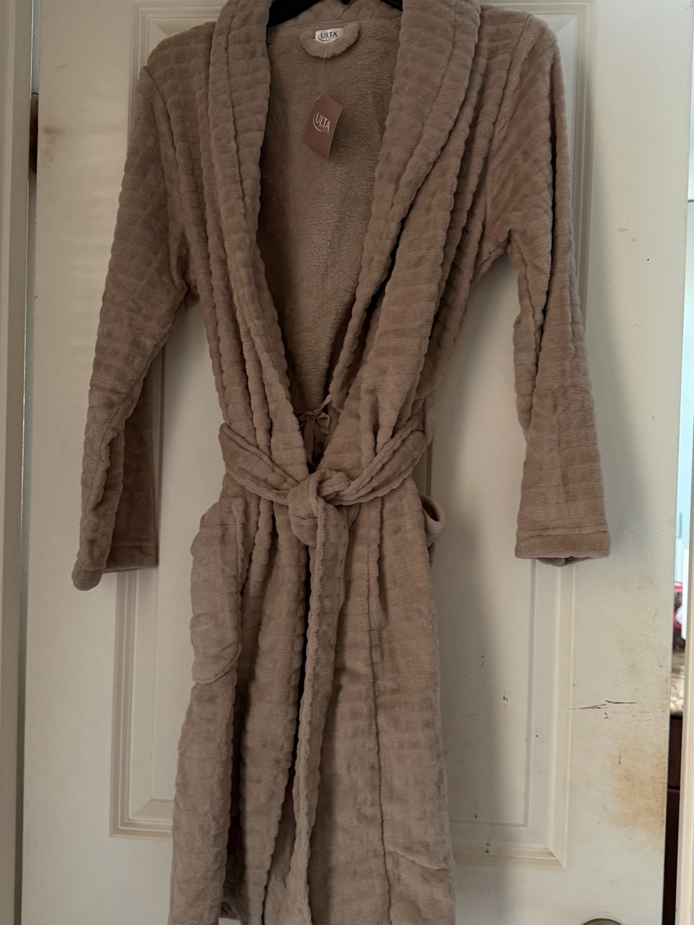 Ulta Beauty Plush Shawl Collar Robe in Taupe Beige